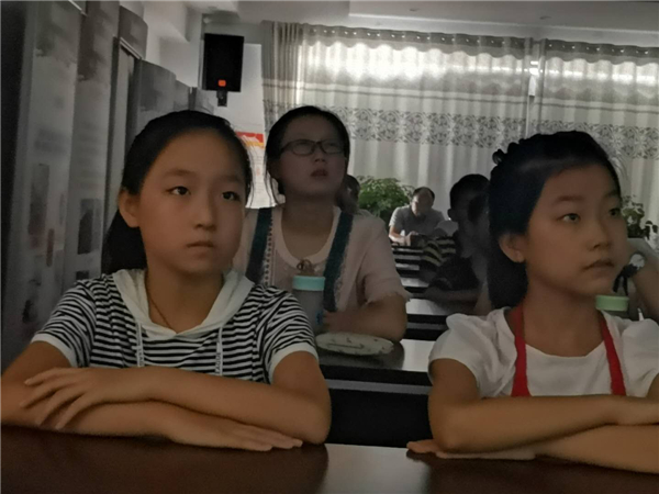 02.jpg